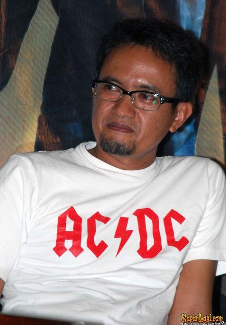 IANG DARMAWAN