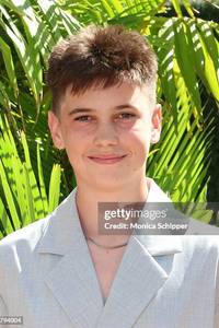 HENRY BOLAN
