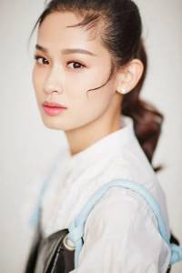 QU JINGJING
