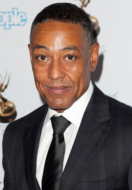 GIANCARLO ESPOSITO